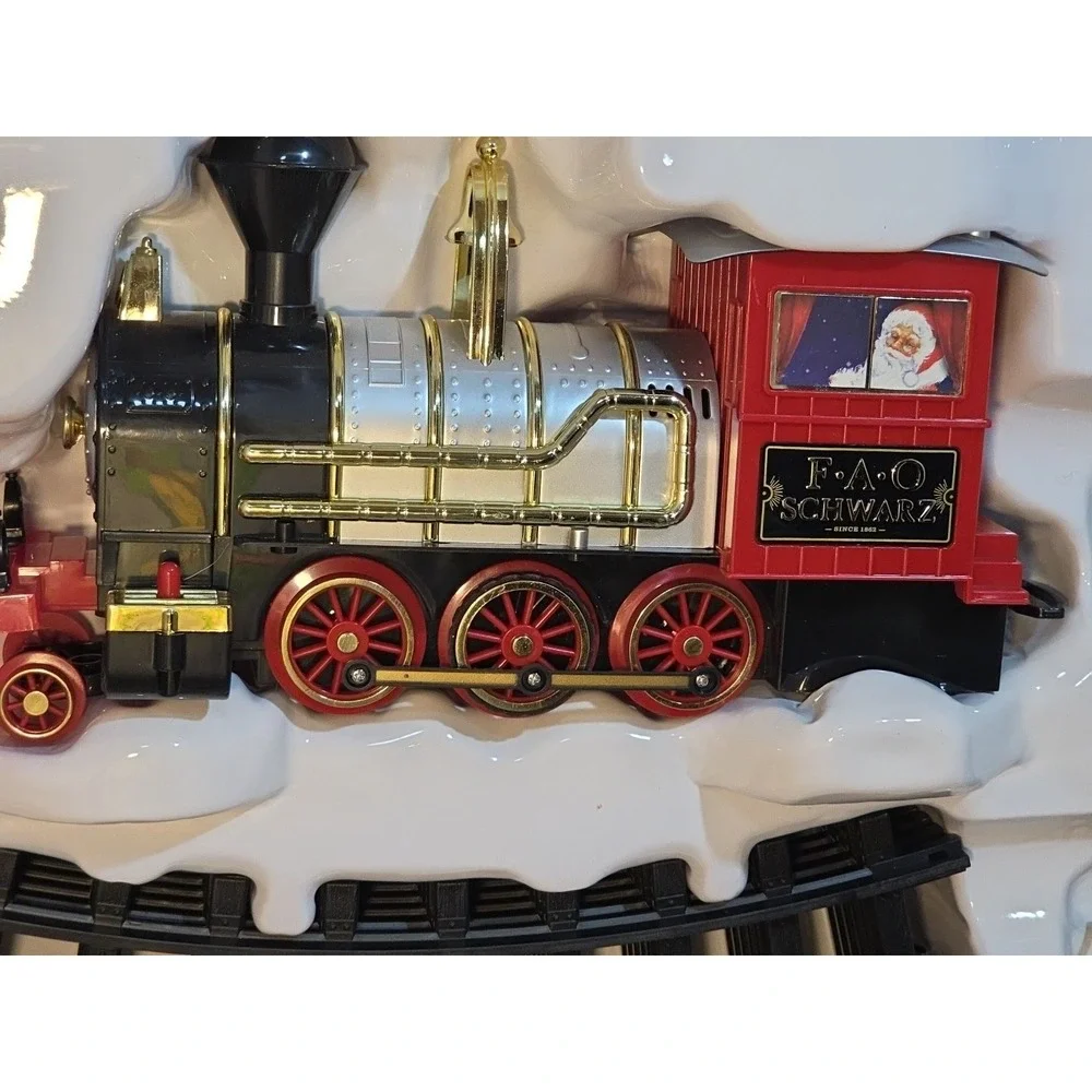 F.A.O. Schwarz 30-Piece‎ Motorized Train Set 2019, Exclusive at Macy's, Fallon's